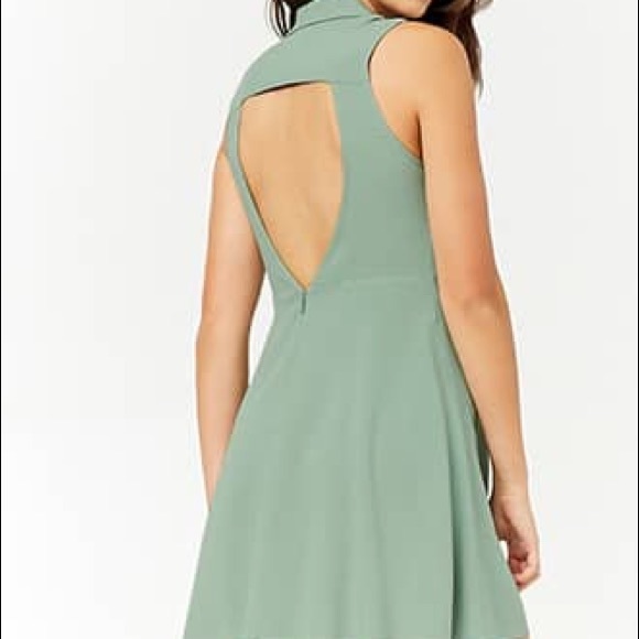 Forever 21 button Mini - Picture 2 of 5